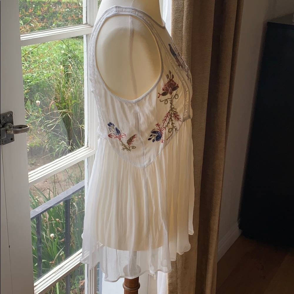 Free People embroidered top sz small NWT - Picture 5 of 13